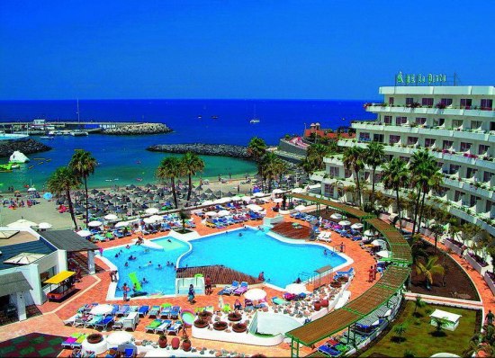 ������� ������� - ��������, ����� Hovima La Pinta Aparthotel - ���������� ������ �������� � �������� ����� �� �����. ����� ����� �� ��������� ������ � ������ - �������� ���� �� �������. ����� ����������� �� ������� �� ����� �� ������, ����� � ���������� �� ������ ������ �������.